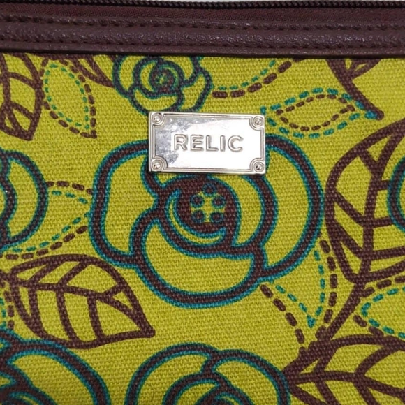 🏷️Relic | Convertible Crossbody / Wristlet - Picture 6 of 8